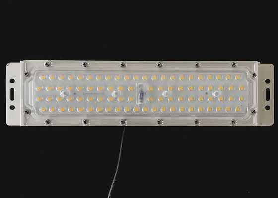 84 LED 60 Degree SMD3030 LED Street Light Module with 140lm/w Efficiency and PC Lens